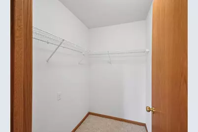 2031 Pinewood Road SE, Rochester, MN 55904 - Photo 12