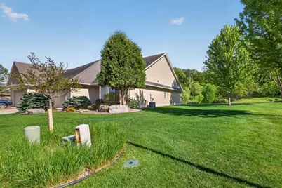 3850 Patio Lane SW, Rochester, MN 55902 - Photo 4