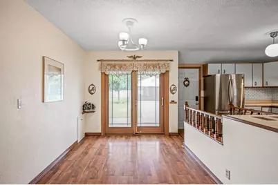 2233 Fremont Avenue E, Saint Paul, MN 55119 - Photo 8