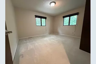 1609 Gateway Drive, Albert Lea, MN 56007 - Photo 12