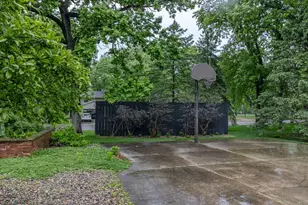 710 Summit Ave, New Ulm, MN 56073 - Photo 12