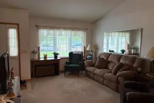 2500 4th St NE, Waseca, MN 56093 - Photo 4