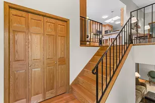 9731 Dorset Ln, Eden Prairie, MN 55347 - Photo 6