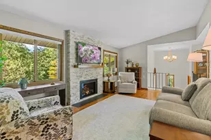 9731 Dorset Ln, Eden Prairie, MN 55347 - Photo 22