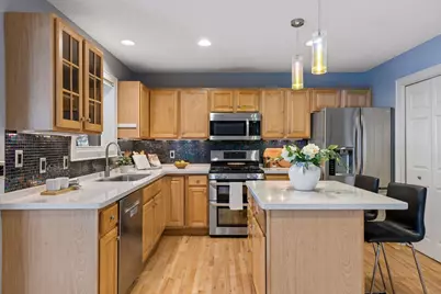 1918 Berkeley Avenue, Saint Paul, MN 55105 - Photo 18