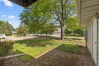 2607 Innsbruck Trail #2607, New Brighton, MN 55112 - Photo 4