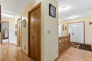 6666 12th St N, Oakdale, MN 55128 - Photo 12