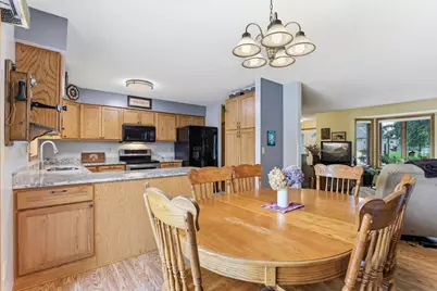 6666 12th Street N, Oakdale, MN 55128 - Photo 2
