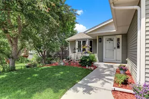 6666 12th St N, Oakdale, MN 55128 - Photo 2
