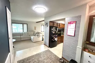 2113 9 1/2 Street N, Fargo, ND 58102 - Photo 6