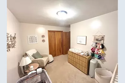2113 9 1/2 Street N, Fargo, ND 58102 - Photo 16