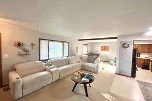 2113 9 1/2 Street N, Fargo, ND 58102 - Photo 10