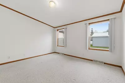 1430 12th St S, Virginia, MN 55792 - Photo 16