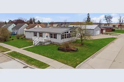 1430 12th St S, Virginia, MN 55792 - Photo 1