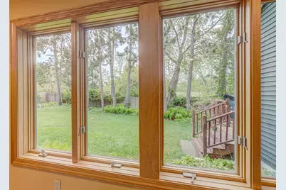 1005 Spruce Drive, Hudson, WI 54016 - Photo 14