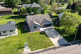 1955 Dorathea Blvd, Worthington, MN 56187 - Photo 8