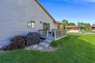 1955 Dorathea Blvd, Worthington, MN 56187 - Photo 82
