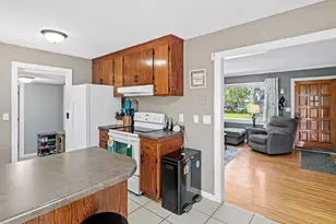 104 8th Ave NE, Forest Lake, MN 55025 - Photo 8