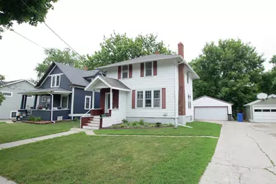1033 12th Street N, Fargo, ND 58102 - Photo 2