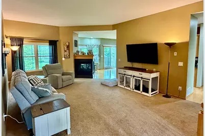 1808 4th Street NE, Willmar, MN 56201 - Photo 8