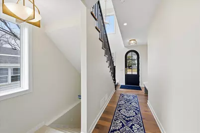124 Chicago Avenue N, Wayzata, MN 55391 - Photo 16