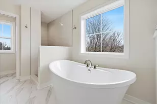 124 Chicago Ave N, Wayzata, MN 55391 - Photo 20