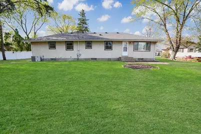 7016 Oliver Circle N, Brooklyn Center, MN 55430 - Photo 22