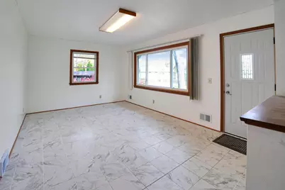 7016 Oliver Circle N, Brooklyn Center, MN 55430 - Photo 14
