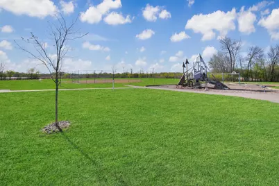 7016 Oliver Circle N, Brooklyn Center, MN 55430 - Photo 30