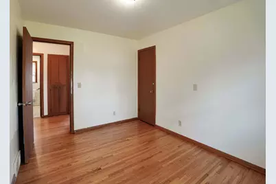 7016 Oliver Circle N, Brooklyn Center, MN 55430 - Photo 4