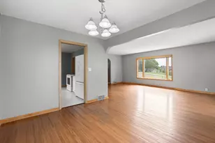 105 Giles Pl, Albert Lea, MN 56007 - Photo 14