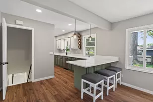 121 E 94 1/2 St, Bloomington, MN 55420 - Photo 12