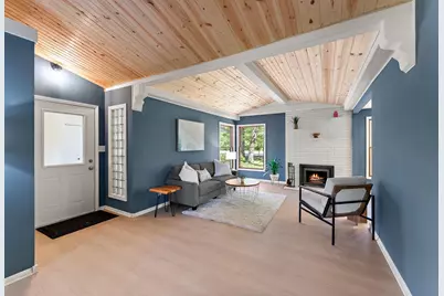 3227 Century Avenue N, White Bear Lake, MN 55110 - Photo 2