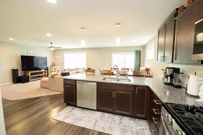 9415 Toledo Lane N, Brooklyn Park, MN 55443 - Photo 6