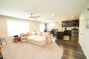 9415 Toledo Ln N, Brooklyn Park, MN 55443 - Photo 4