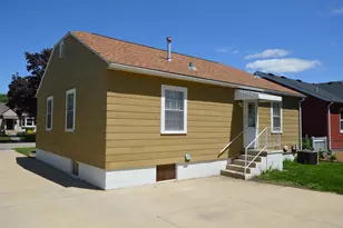 630 15th St NE, Rochester, MN 55906 - Photo 8