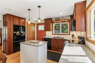 6283 Kerry Ln NE, Fridley, MN 55432 - Photo 12