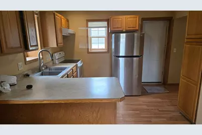 1501 7th Avenue NW, Austin, MN 55912 - Photo 4