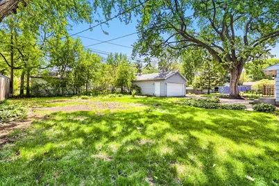 5309 Bernard Avenue N, Crystal, MN 55429 - Photo 6