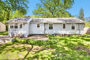 5309 Bernard Ave N, Crystal, MN 55429 - Photo 4