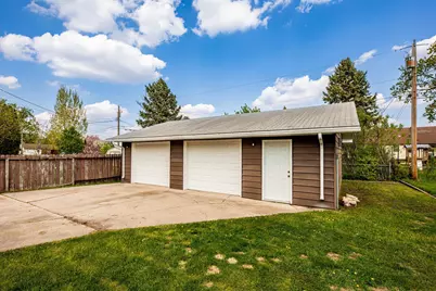 822 16th Street N, Moorhead, MN 56560 - Photo 32