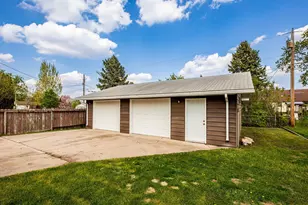 822 16th St N, Moorhead, MN 56560 - Photo 32