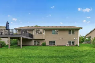 1004 Bridle Creek Dr, Jordan, MN 55352 - Photo 30