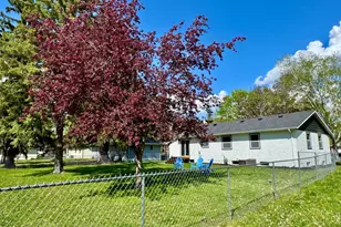 1203 10th Ave NE, Brainerd, MN 56401 - Photo 4