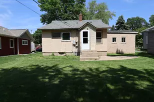 10 E 4th St, Morris, MN 56267 - Photo 36