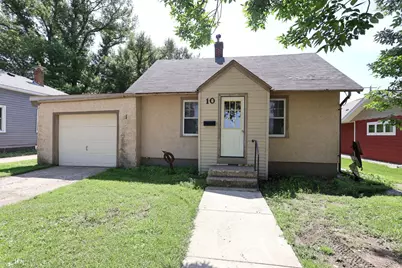 10 E 4th Street, Morris, MN 56267 - Photo 1