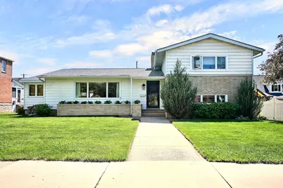 65 E Broadway Street, Winona, MN 55987 - Photo 1