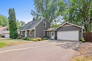 452 109th Ave NW, Coon Rapids, MN 55448 - Photo 2