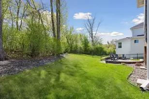 5450 Yellowstone Ln N, Plymouth, MN 55446 - Photo 44