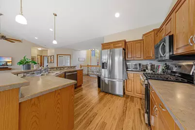 1447 Nottingham Drive, Owatonna, MN 55060 - Photo 22